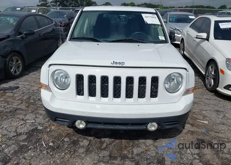 2015 Jeep Patriot Sport из США, поврежденный, VIN 1C4NJPBA3FD389865